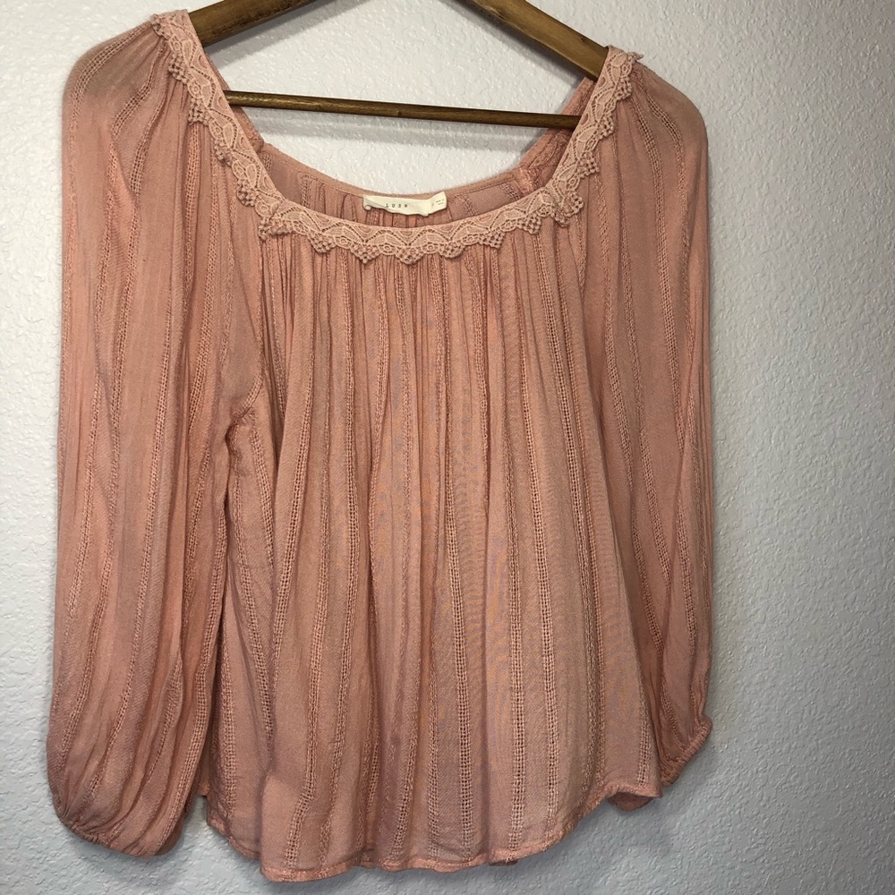 Lush Flowy Pink top